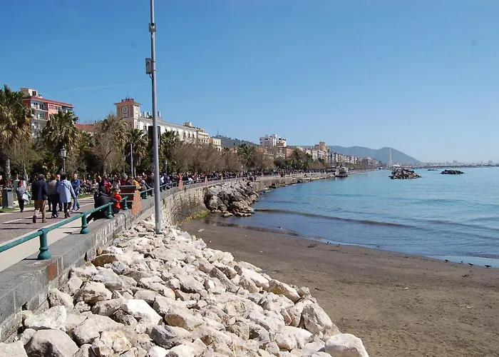 Salernostays - Nonna Lella'S Studio Apt 살레르노